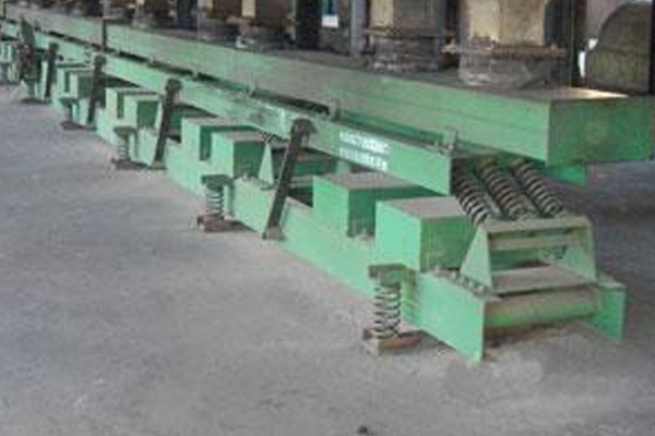 什么是慣性振動輸送機，性能特征概述